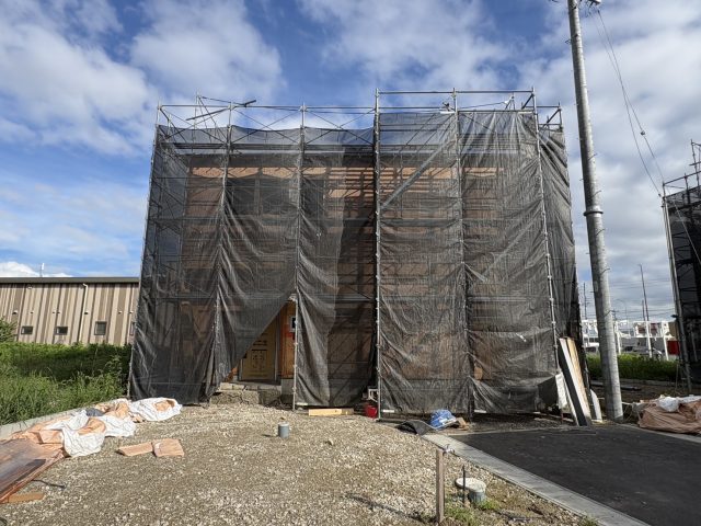 【竹谷町】暮らしやすさとアクセスの良さを兼ね備えた住まい☆